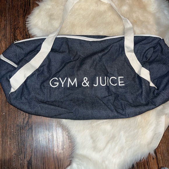 Gym & Juice Gym Bag - Picture 6 of 7